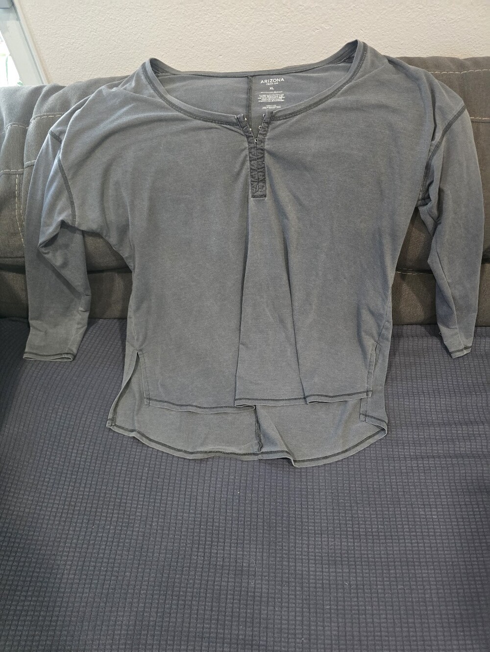 Arizona Jean Company Women's Long Sleeve Top - Slate Gray